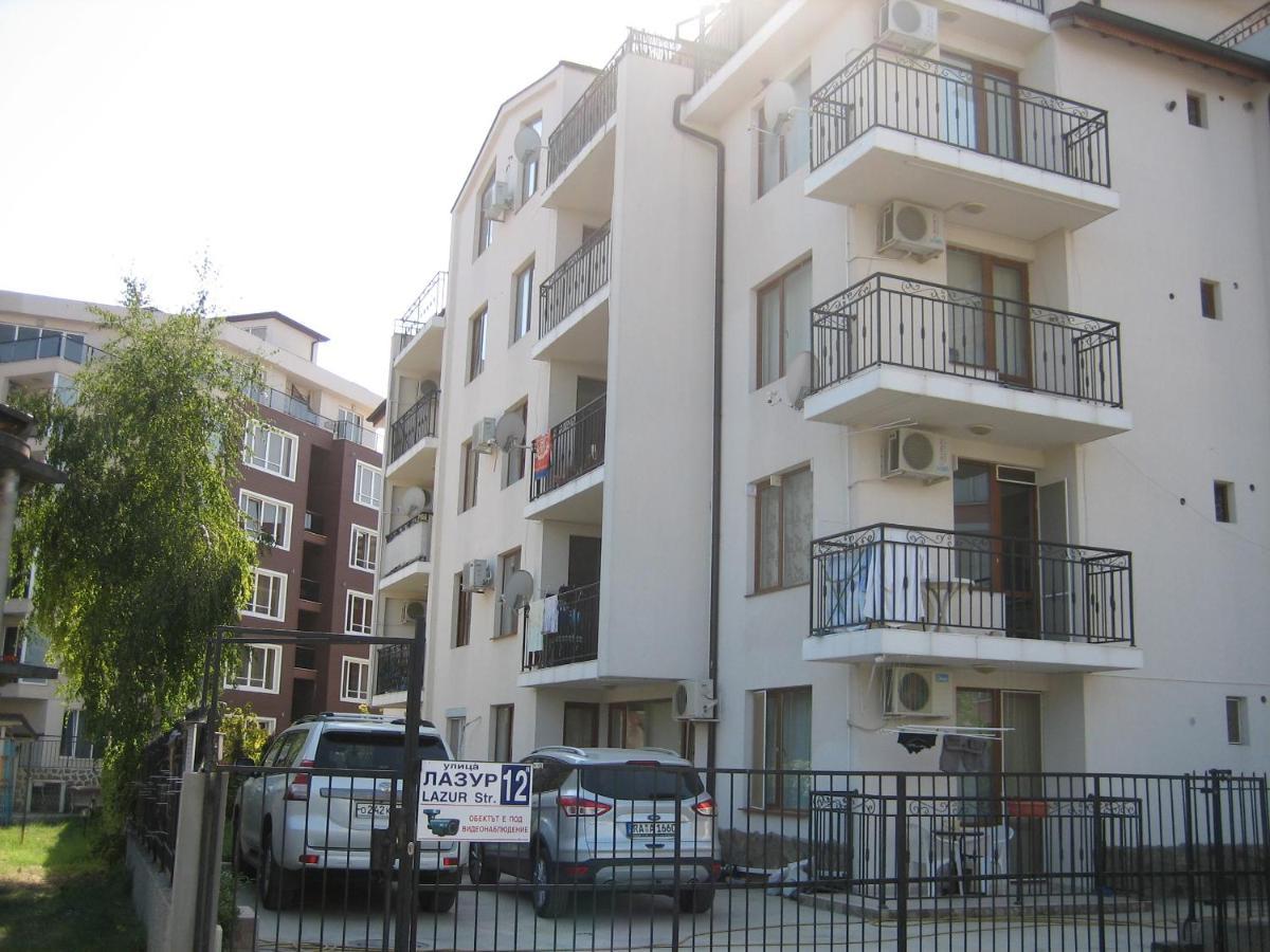 Apartment Lazur By The Sea Равда Экстерьер фото