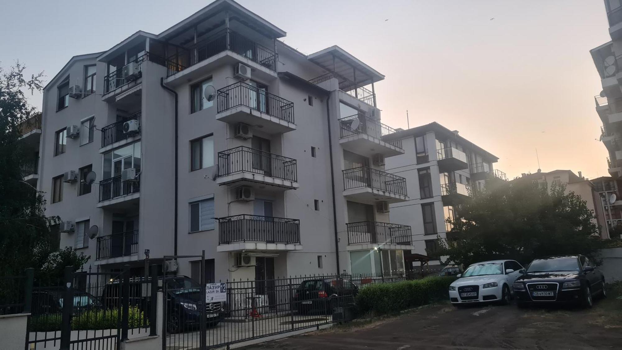 Apartment Lazur By The Sea Равда Экстерьер фото